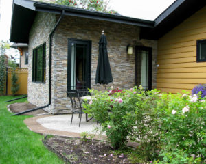 exterior-backyard-walls-patio-hallman